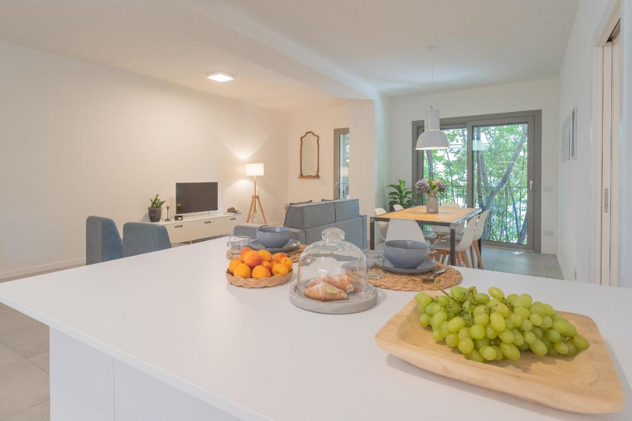 Ginepro & Salvia Apartments In Como By Rent All Como Exterior foto